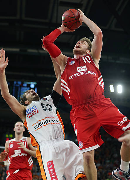 而在进攻端 而在进攻端