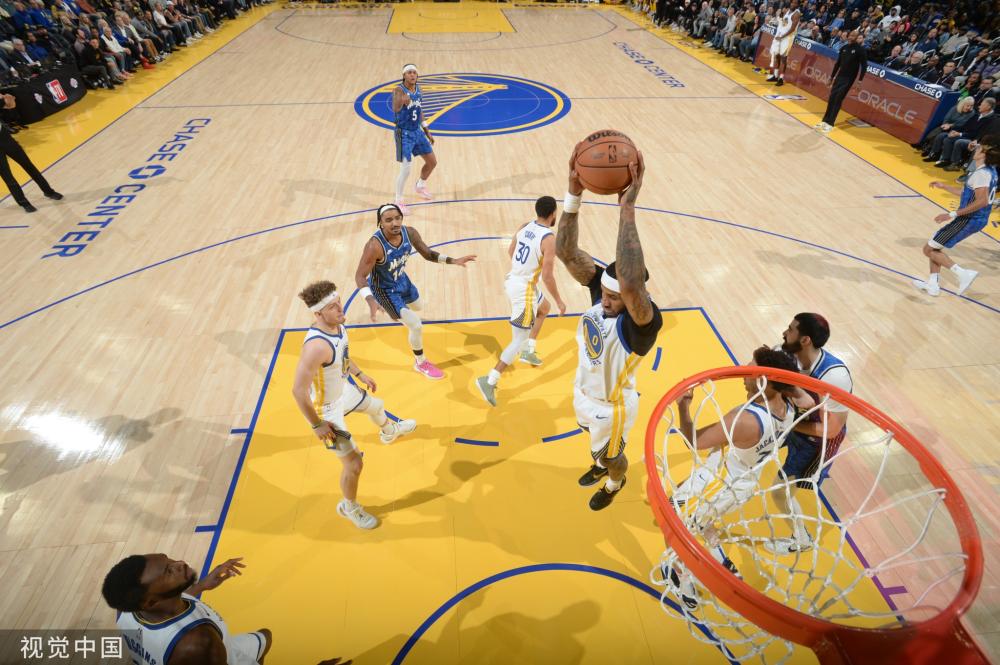 同时对球迷 同时对球迷