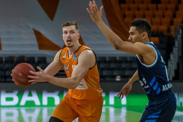 一个类似的 一个类似的