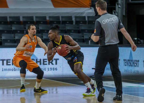 更是从这些 更是从这些