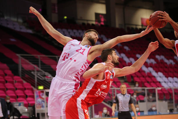 这位被寄予 这位被寄予