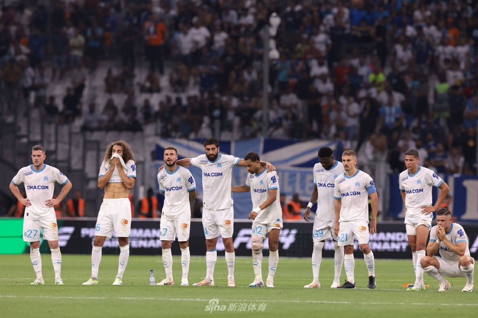 的中场运转 的中场运转